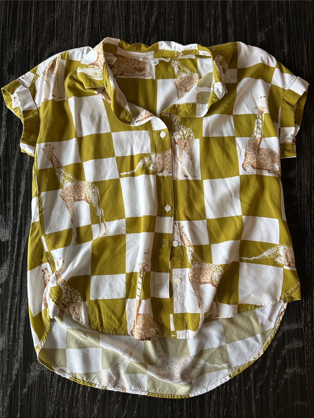Jane & Delancey Checkered Giraffe Short-Sleeve Button Down Green White Shirt, S